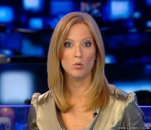 Celebry Pics > Sarah-Jane Mee (SKY SPORTS NEWS) > Pic# 0fm00lq35