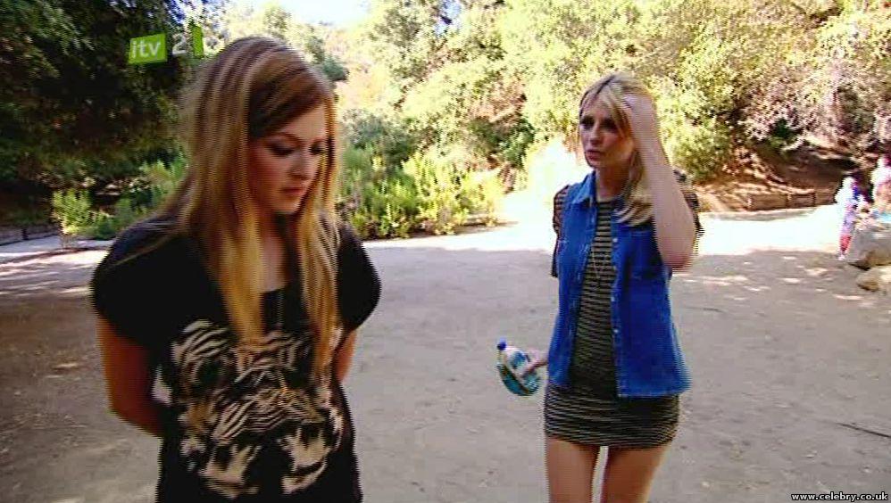 Mischa Barton News, Pi... Mischa Barton News